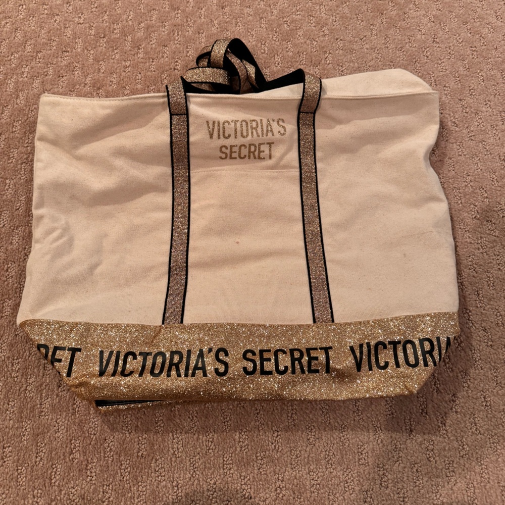Victoria’s Secret Tote